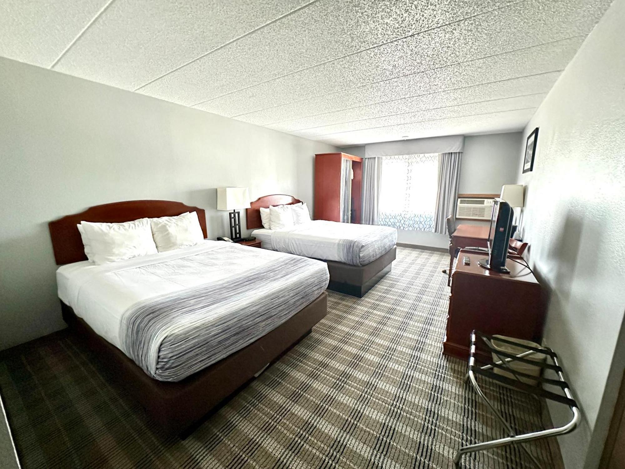 Americinn & Suites By Wyndham Baraboo Event Center Dış mekan fotoğraf